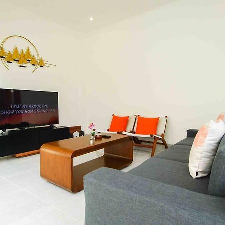 Villa Akmali Seminyak Drupadi 2 Bedrooms W/Pool 5Mins To Beach Exterior foto