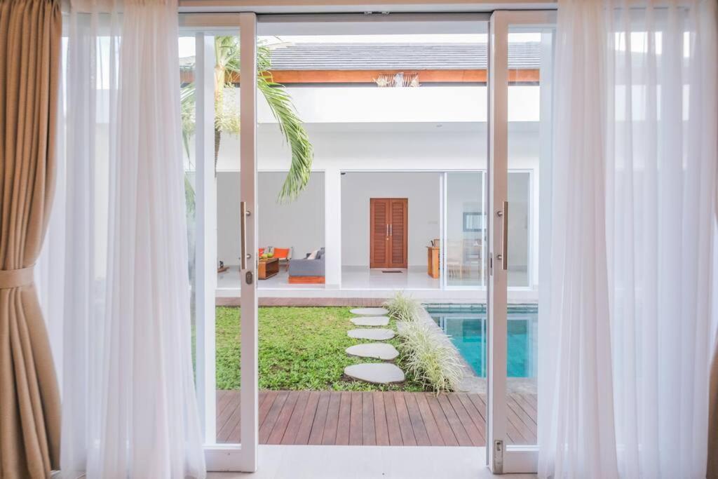 Villa Akmali Seminyak Drupadi 2 Bedrooms W/Pool 5Mins To Beach Exterior foto