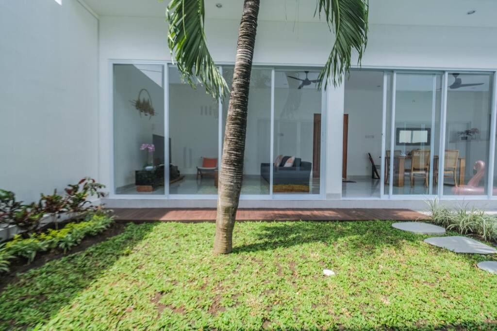 Villa Akmali Seminyak Drupadi 2 Bedrooms W/Pool 5Mins To Beach Exterior foto