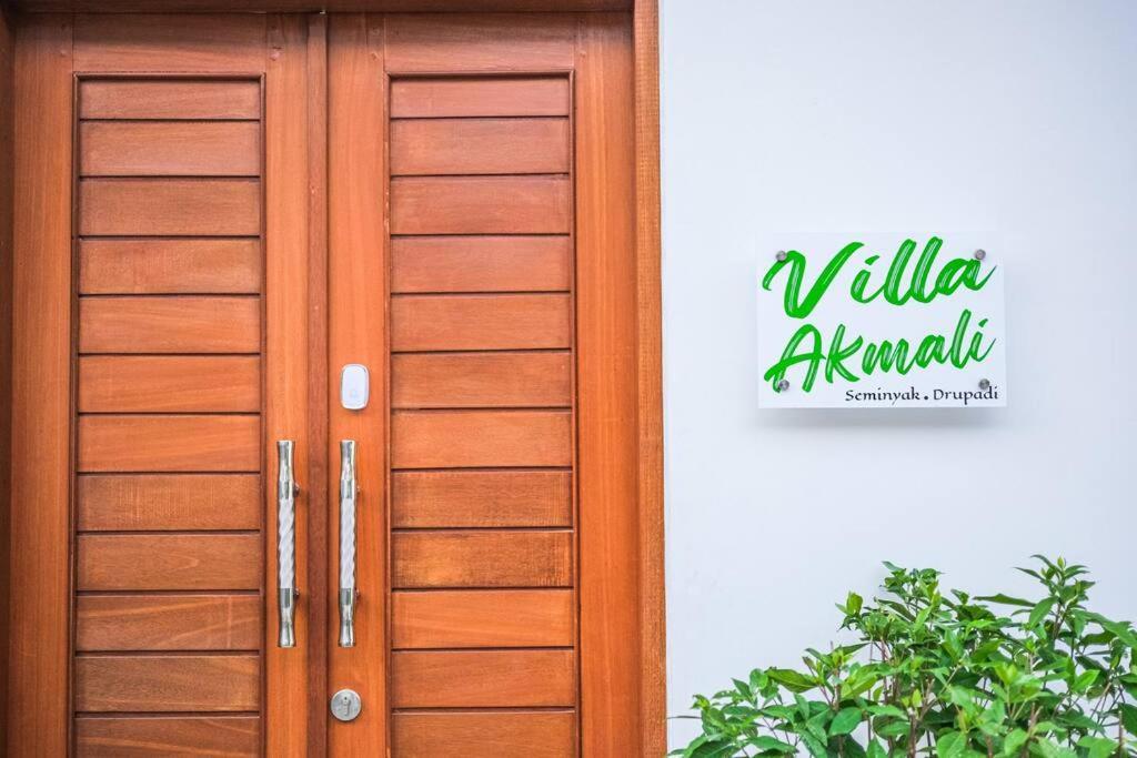 Villa Akmali Seminyak Drupadi 2 Bedrooms W/Pool 5Mins To Beach Exterior foto